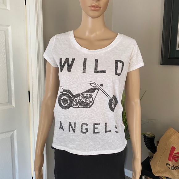 Express Tops - 🔥HUGE SALE🔥 White T-Shirt